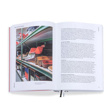 Lade das Bild in den Galerie-Viewer, Buch: Eames Furniture Sourcebook_DE