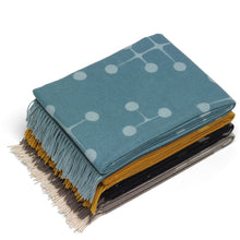 Lade das Bild in den Galerie-Viewer, Eames Wool Blanket - Vitra Design Museum Shop