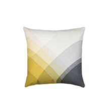 Lade das Bild in den Galerie-Viewer, Herringbone Pillows - gelb