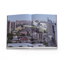 Load image into Gallery viewer, book: Iwan Baan: Moments in  Architecture-en
