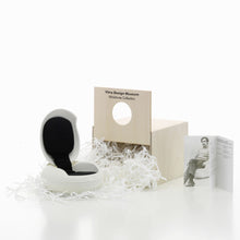 Lade das Bild in den Galerie-Viewer, Miniatur Garden Egg - Vitra Design Museum Shop