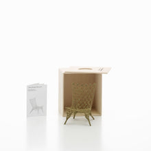 Load image into Gallery viewer, Miniatur Knotted Chair - Vitra Design Museum Shop
