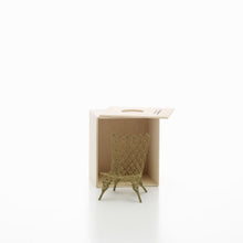 Lade das Bild in den Galerie-Viewer, Miniatur Knotted Chair - Vitra Design Museum Shop