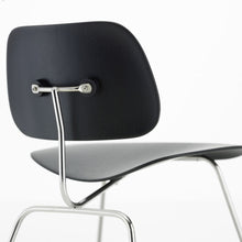 Lade das Bild in den Galerie-Viewer, Miniatur LCM - Vitra Design Museum Shop