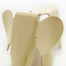 Load image into Gallery viewer, Miniatur Plywood Elephant - Vitra Design Museum Shop
