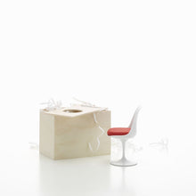 Load image into Gallery viewer, Miniatur Tulip Chair - Vitra Design Museum Shop
