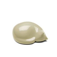 Lade das Bild in den Galerie-Viewer, Resting Cat small - beige