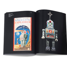 Lade das Bild in den Galerie-Viewer, ROBOTS 1:2 - Vitra Design Museum Shop
