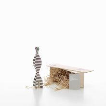 Lade das Bild in den Galerie-Viewer, Wooden Doll No 16 - Vitra Design Museum Shop