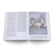 Lade das Bild in den Galerie-Viewer, Hella -de
