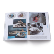 Lade das Bild in den Galerie-Viewer, Hella -en
