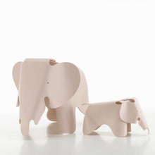 Lade das Bild in den Galerie-Viewer, Eames Elephant (small) -zartrosé
