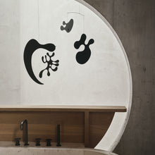 Lade das Bild in den Galerie-Viewer, Plywood Mobile Model C -schwarz
