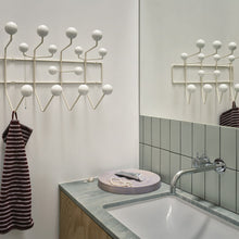 Lade das Bild in den Galerie-Viewer, Hang it all -white
