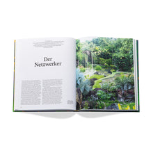 Lade das Bild in den Galerie-Viewer, book: Garden Futures Designing with Nature-de
