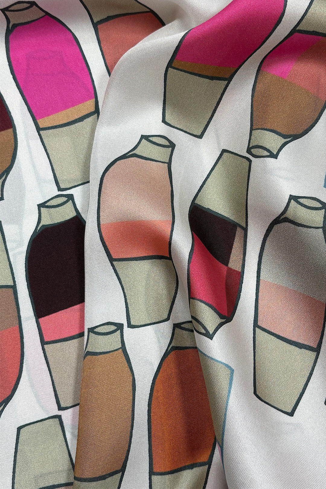 Hella Jongerius, Scarf – Vases