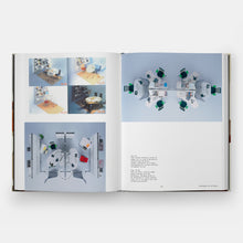 Lade das Bild in den Galerie-Viewer, The Anatomy of a Design Company
