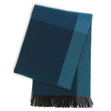 Load image into Gallery viewer, Colour Block Blanket - schwarz/blau

