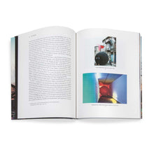 Lade das Bild in den Galerie-Viewer, Book: Konstantin Grcic. Panorama-DE
