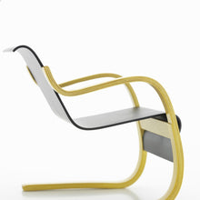 Load image into Gallery viewer, Minatur Armchair 42 - Vitra Design Museum Shop

