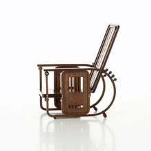 Lade das Bild in den Galerie-Viewer, Miniatur Sitzmaschine - Vitra Design Museum Shop
