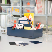 Lade das Bild in den Galerie-Viewer, Toolbox - Vitra Design Museum Shop
